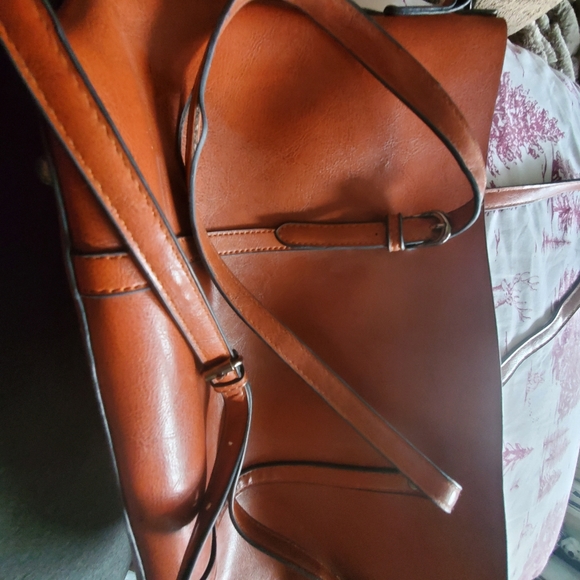 Brown leather purse stylish - Picture 1 of 2